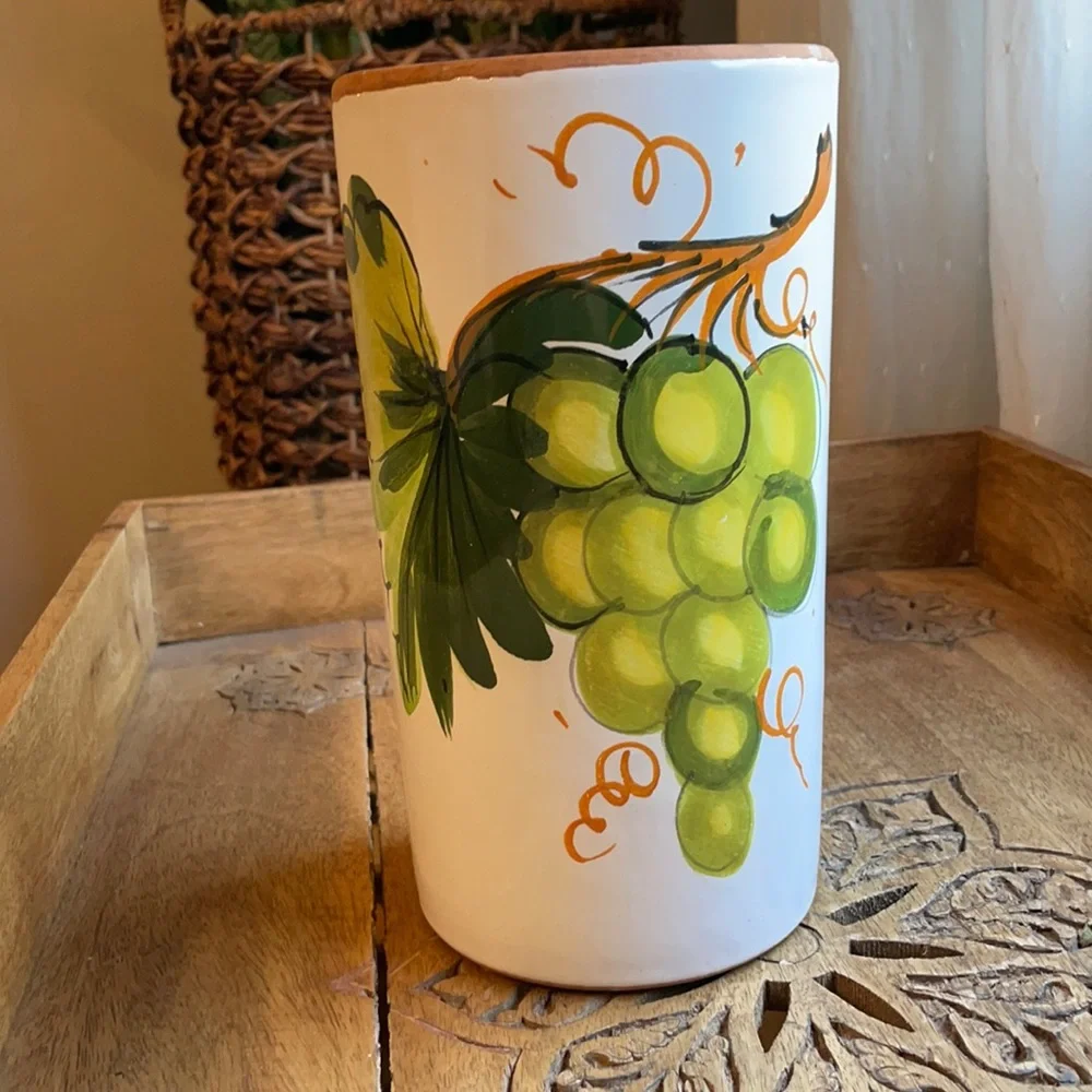 🎉HP🎉~PIER ONE Hand painted in Italy 🇮🇹 Terracotta Wine Chiller